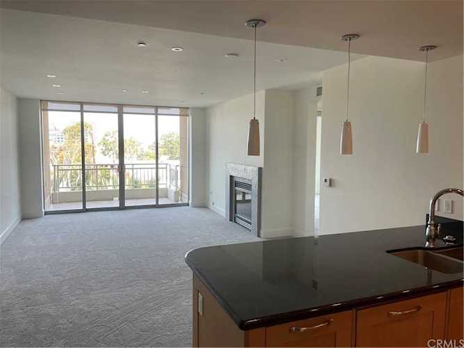 3061 Scholarship Irvine, CA 92612 | MLS OC21144182 Photo 1