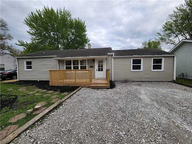 445 E Douglas Dr Brownsburg, IN 46112 | MLS 21853994 Photo 1