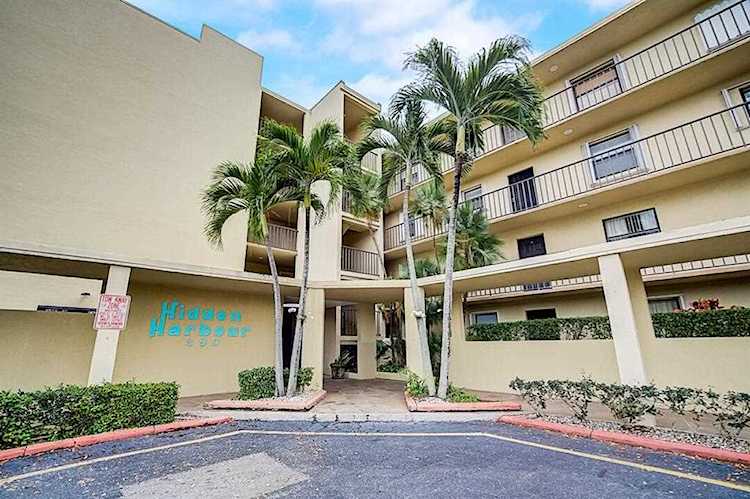 890 N Federal Highway #110 Lantana, FL 33462