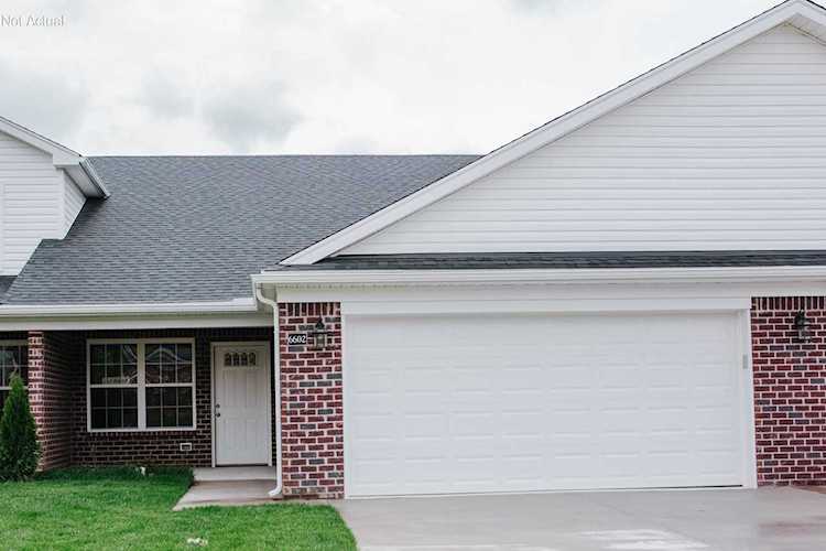 6712 Woods Mill Dr Louisville, KY 40272