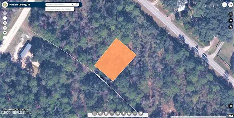 106 Donald R Blvd Palatka, FL 32177 | MLS 1168017 Photo 1