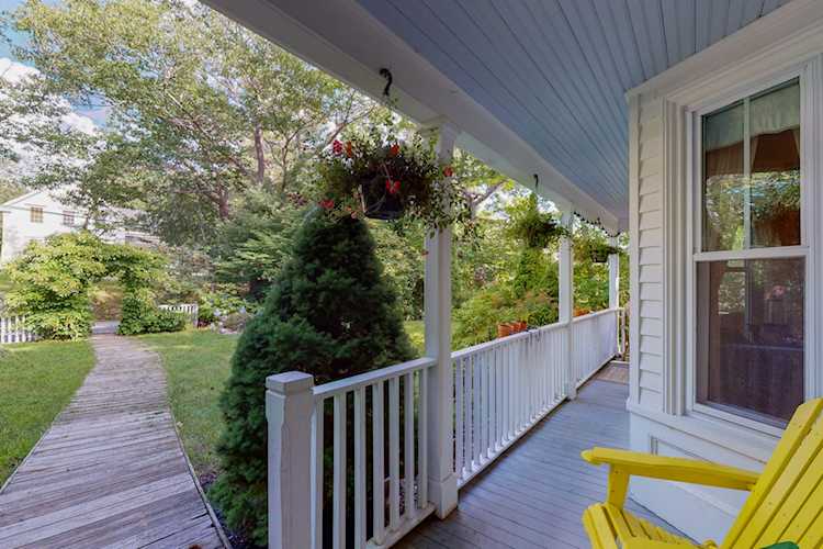 25 S Maine StKennebunkportME Photo 1