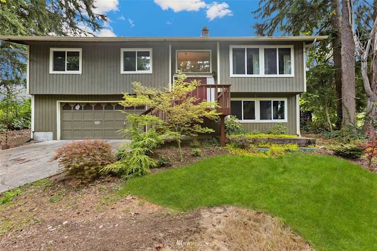 3614 176th Ave E Lake Tapps, WA 98391