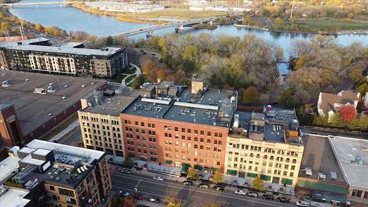 716 N 1st Street #642 Minneapolis, MN 55401