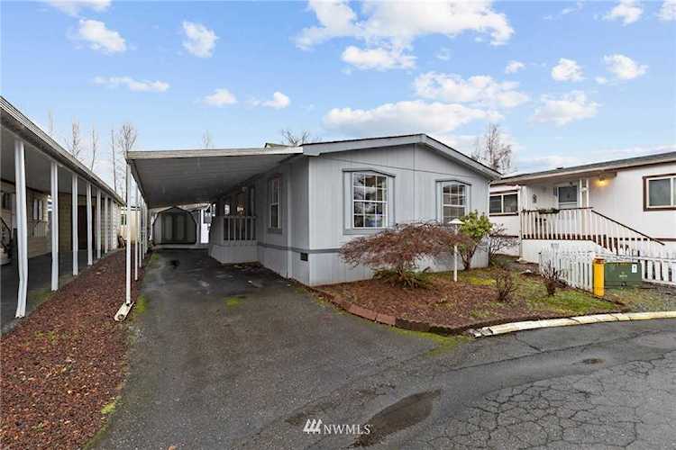 5900 64th St NE #229 Marysville, WA 98270
