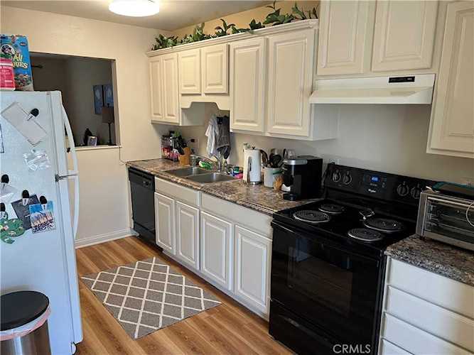 2605 Del Way #B Huntington Beach, CA 92648