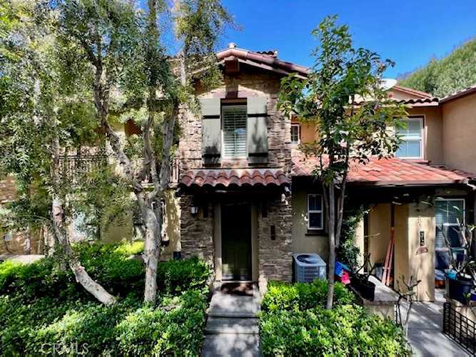 239 Coral Rose Irvine, CA 92603