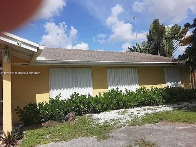 14370 SW 205th Ave Miami, FL 33196