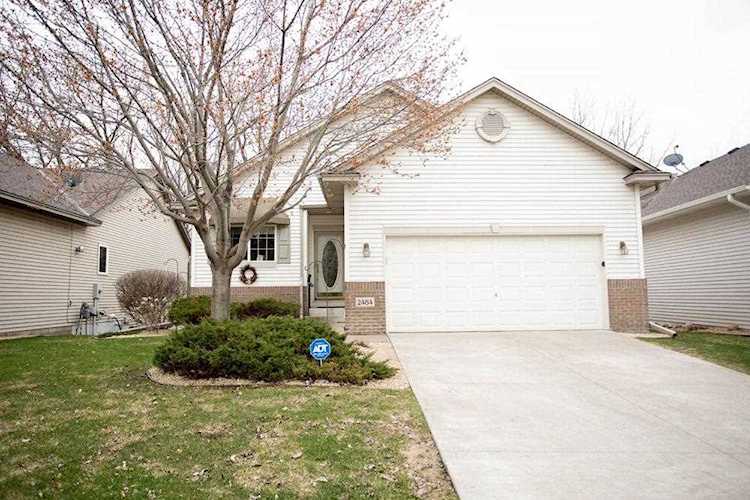 2484 Maryland Avenue E Maplewood, MN 55119