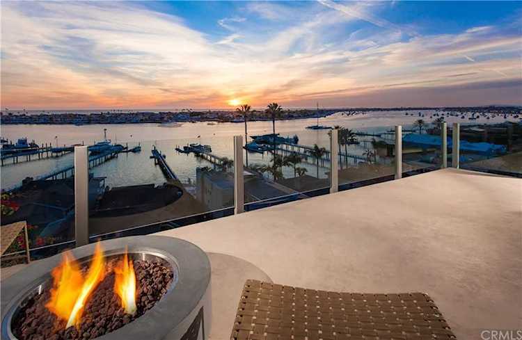 2301 Pacific Dr, Corona Del Mar, CA 92625 | RubyHome Photo 1