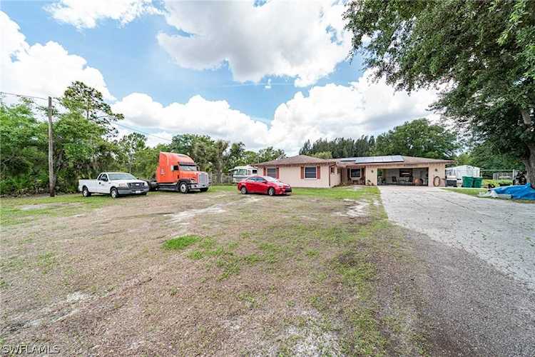 5125 Taylor Rd Punta Gorda, FL 33950 | MLS 221043203 Photo 1