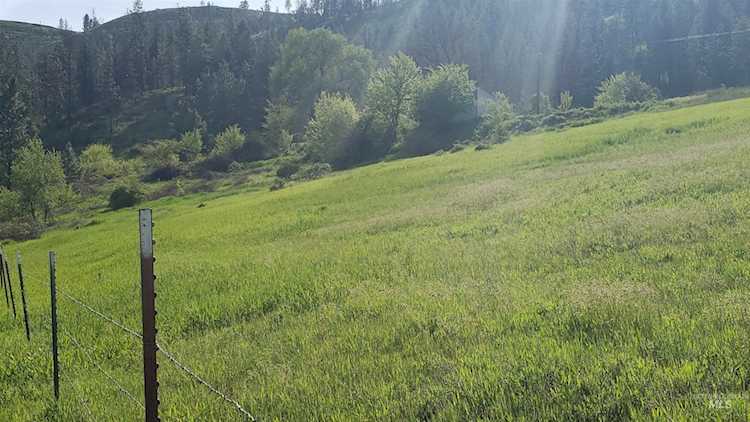 3283 Hwy 64 Kamiah, ID 83536