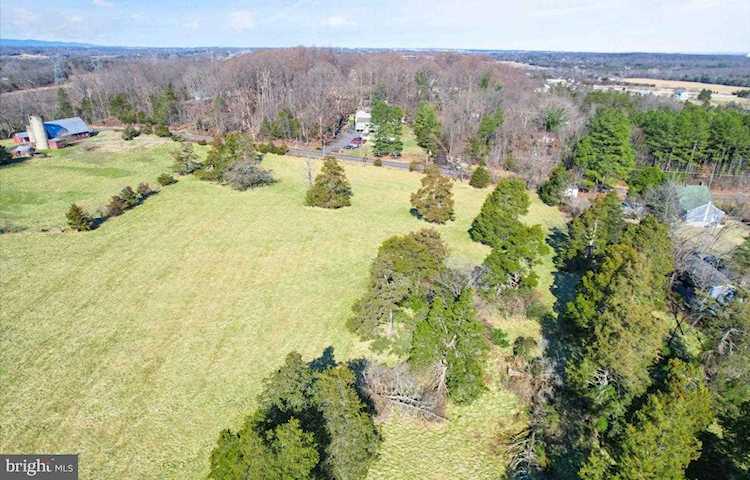 13317 Fitzwater Dr Nokesville, VA 20181 | MLS VAPW2019700 Photo 1