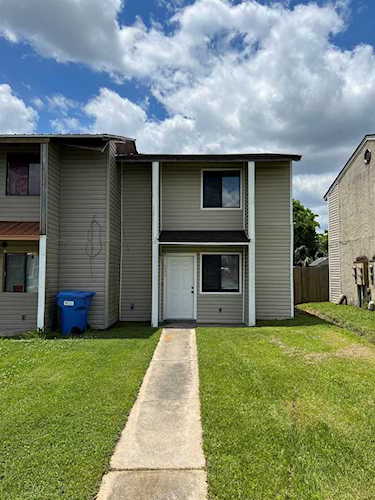 131 Cheri Ln Panama City, FL 32404