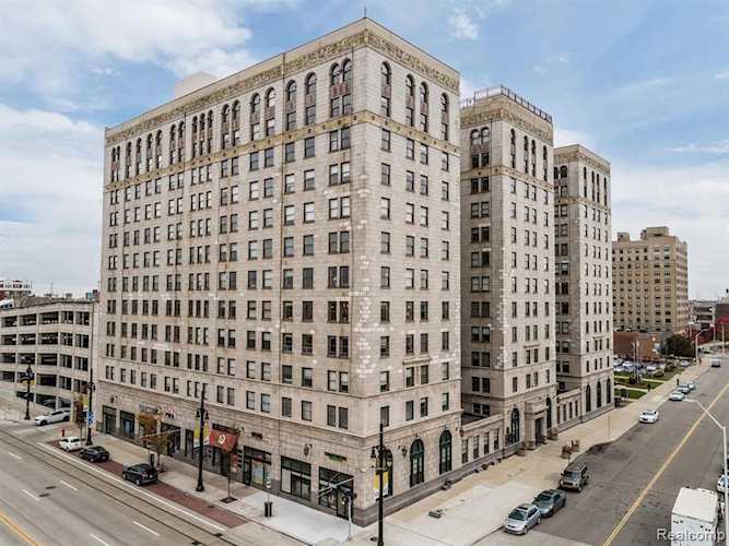 15 E Kirby St #722 Detroit, MI 48202