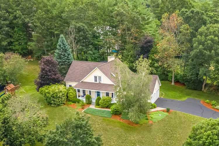 247 Pulpit Rd Bedford, NH 03110