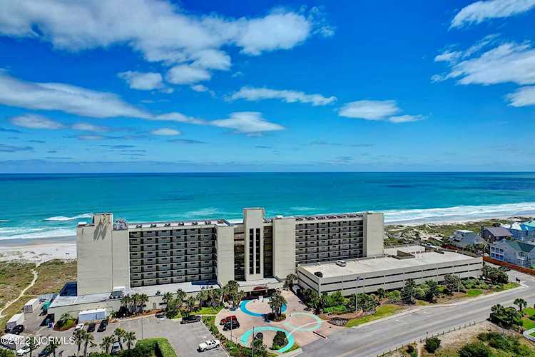 2700 Lumina Avenue Wrightsville Beach, NC 28480