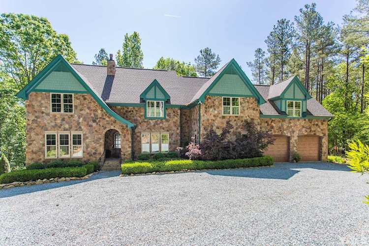 881 Pickett Lane Pittsboro, NC 27312