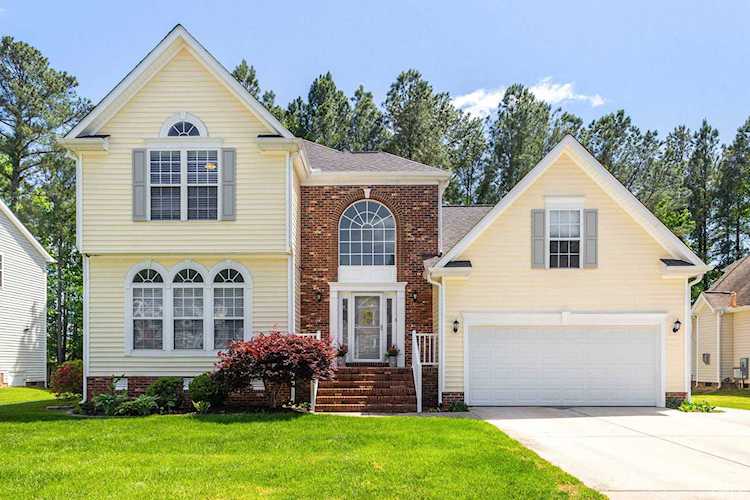 102 Trumbell Circle Morrisville, NC 27560