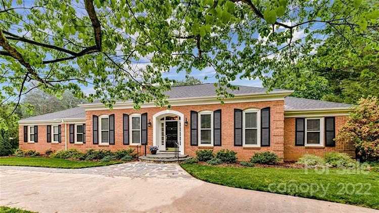 1022 Churchill Rd Davidson, NC 28036