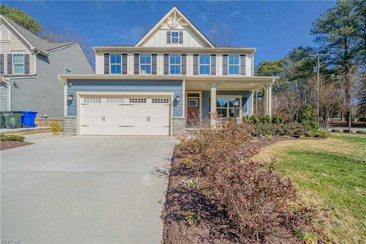 102 Patriots Walke Dr Suffolk, VA 23434