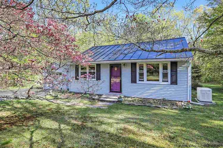 39 Vansteenburgh Lane in Shokan, NY 12481 | Shokan NY home for sale Photo 1