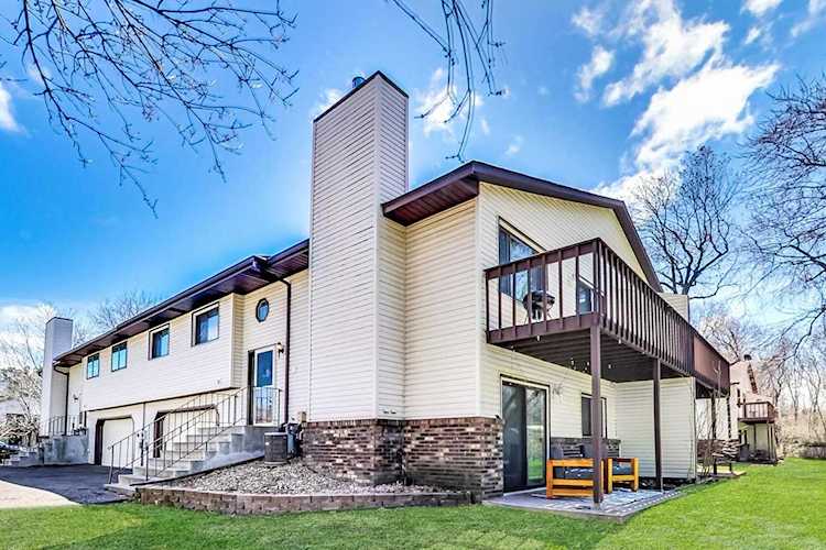 4543 Margaret Street White Bear Lake, MN 55110