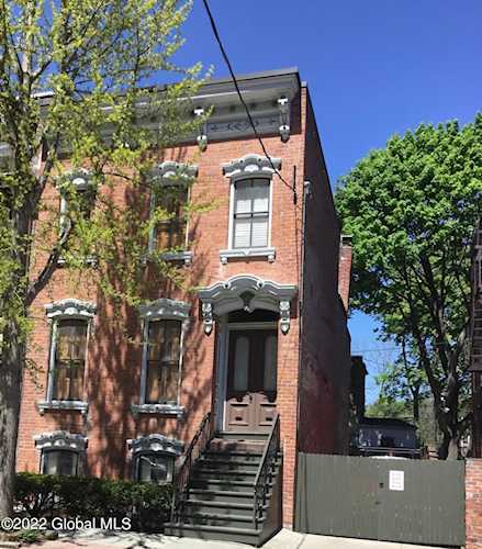 375 Hudson Ave Albany, NY 12210
