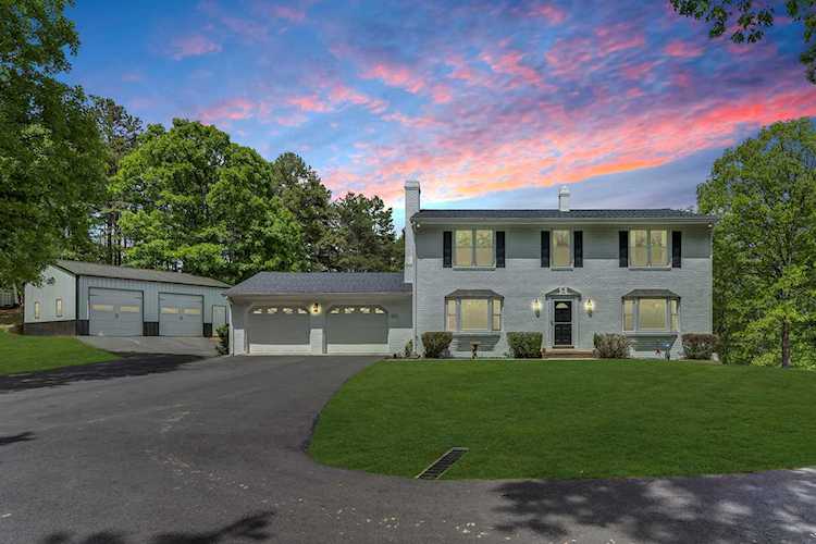 541 Stonehaven Blue Ridge, VA 24064