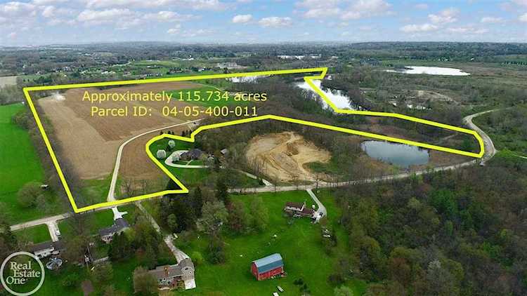 4505 31 Mile Road Washington Twp, MI 48095