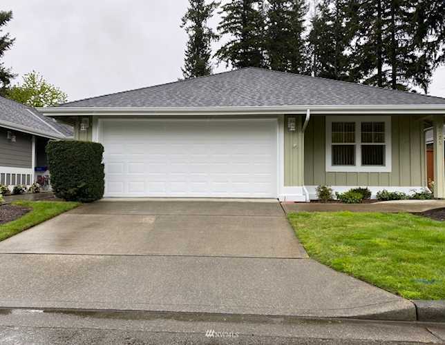 4525 7th St SE Puyallup, WA 98374