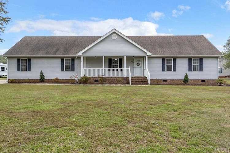 108 Elizabeth Circle Moyock, NC 27958