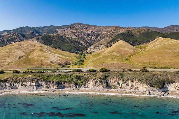 15550 Us-101 Goleta, CA 93117