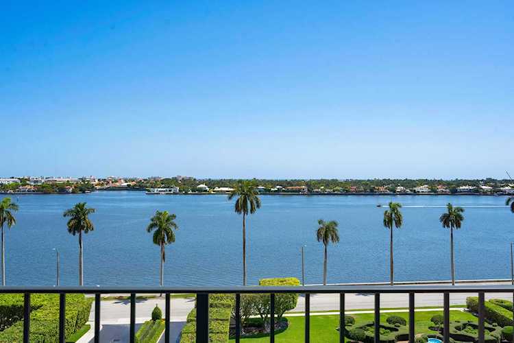 1801 S Flagler Drive #611 West Palm Beach, FL 33401