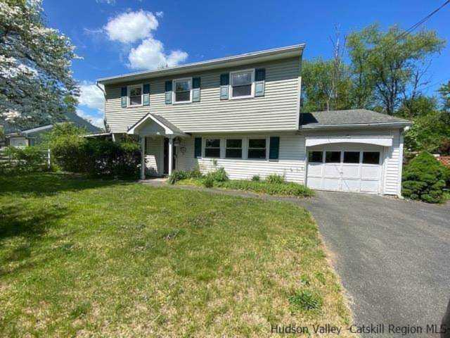 17 Village Drive Saugerties, NY 12477