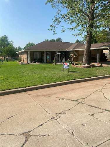 4603 SE Ellsworth Cir Lawton, OK 73501 | MLS 161189 Photo 1