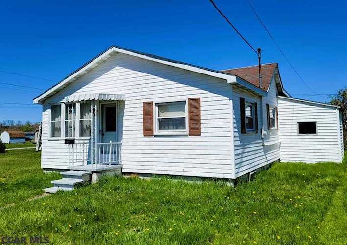 612 Allen Street Philipsburg, PA 16866