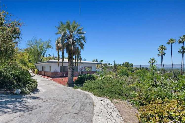 4571 Gable Dr Encino, CA 91316
