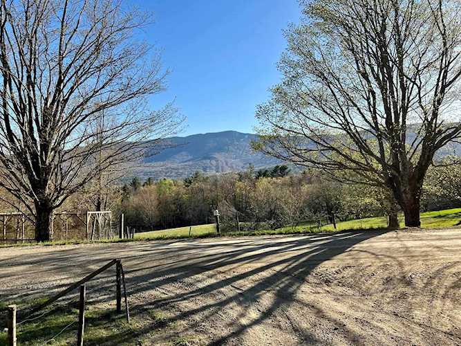 246 Phen Basin Rd Fayston, VT 05673