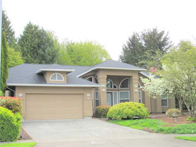12 W Pine Ct Longview, WA 98632