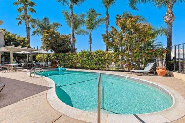 12719 Robison Blvd. #10 Poway, CA 92064