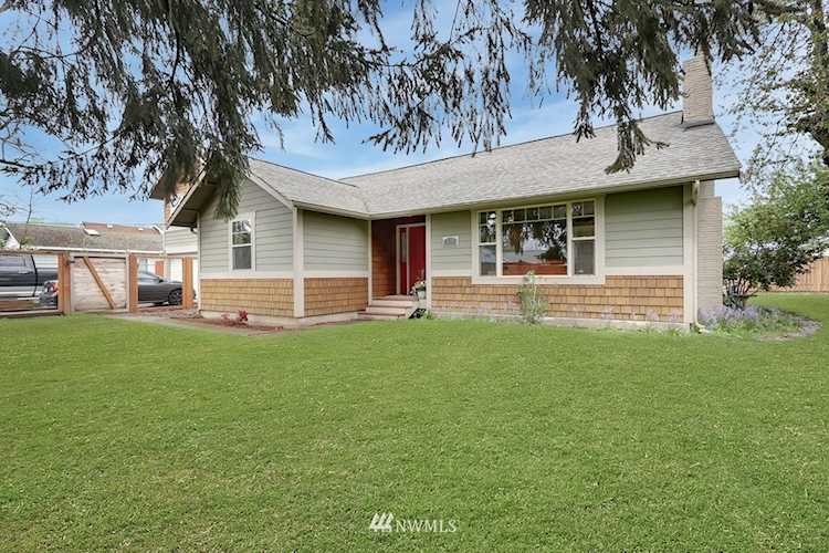 829 68th St E Tacoma, WA 98404