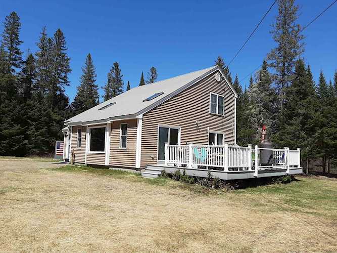 113 Pine Grove Errol, NH 03579