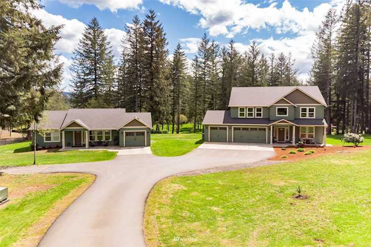 22211 NE 224th St Battle Ground, WA 98604