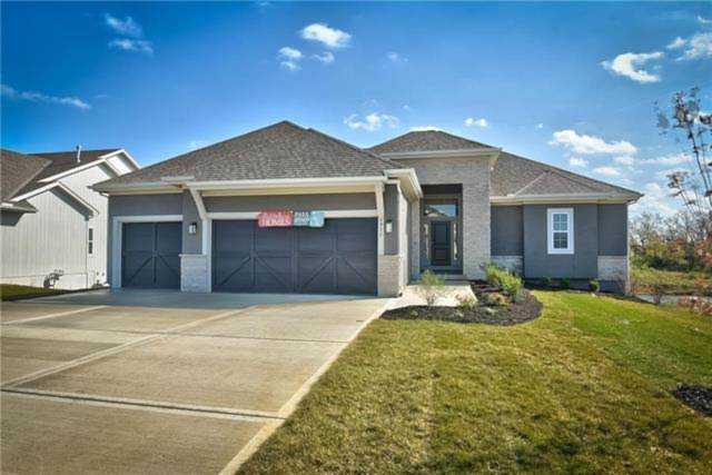 5825 Apache Dr Shawnee, KS 66226