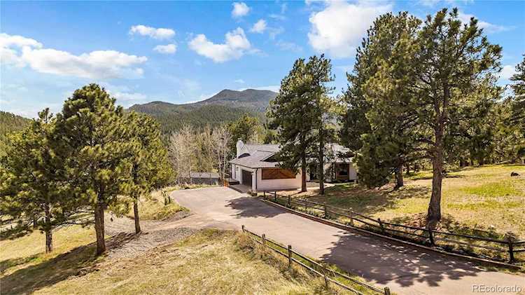 22398 Blue Jay Rd Morrison, CO 80465