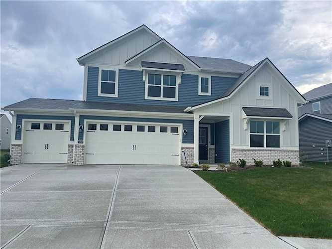 9708 Berkley Circle Avon, IN 46123