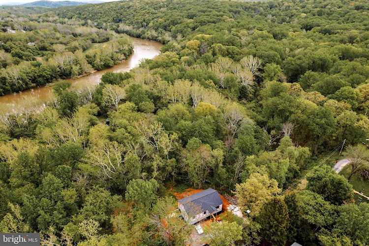 115 Signal Hill Lane Harpers Ferry, WV 25425