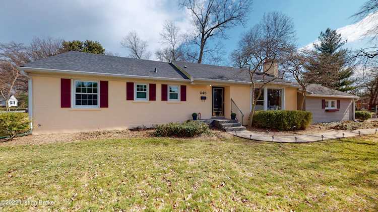 245 Chenoweth Ln Louisville, KY 40207
