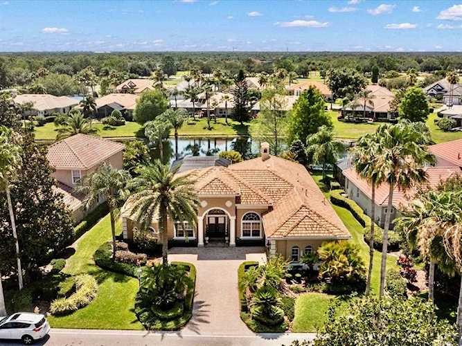7920 Treesdale GLEN Lakewood Ranch, FL 34202